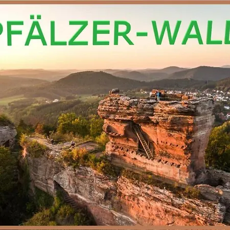 アパートホテル 4u 3*